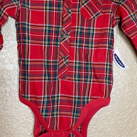 Old Navy baby boy red plaid long sleeve onesie - Picture 2 of 6